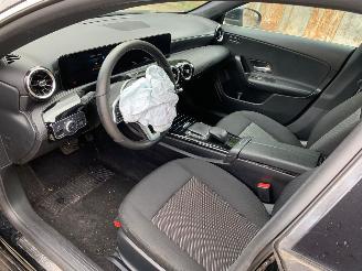 Mercedes Cla-klasse CLA 180 D picture 16