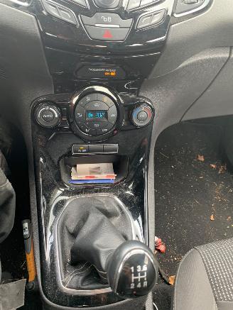Ford Fiesta  picture 19