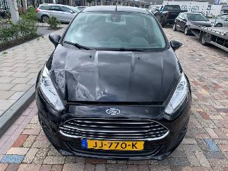 uszkodzony samochody osobowe Ford Fiesta  2016/3