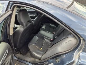 Volvo S-60 2.5 T KINETIC picture 11