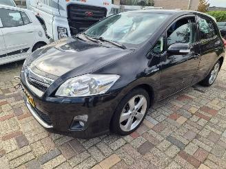 Toyota Auris 1.8 FULL HYBRIDE picture 2