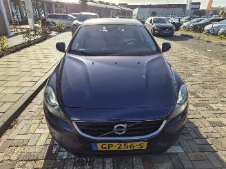 Schadeauto Volvo V-40 2.0 D2 OCEAN RACE 2015/7