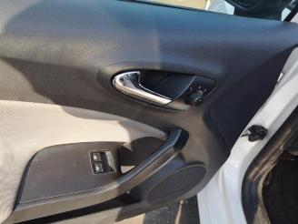 Seat Ibiza Ibiza ST (6J8), Combi, 2010 / 2016 1.6 TDI 90 picture 9