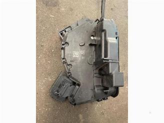 Toyota Prius Prius (ZVW3), Hatchback, 2009 / 2016 1.8 16V picture 13