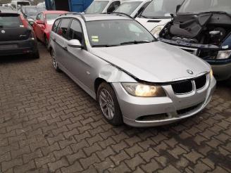 Auto da rottamare BMW 3-serie 3 serie Touring (E91), Combi, 2004 / 2012 320d 16V Corporate Lease 2006