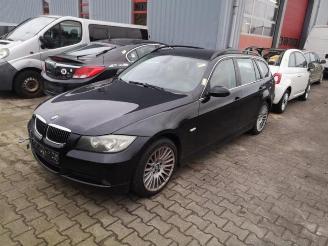 Auto da rottamare BMW 3-serie 3 serie Touring (E91), Combi, 2004 / 2012 320i 16V 2007/11