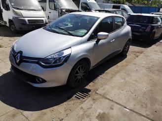 Autoverwertung Renault Clio  2013/3