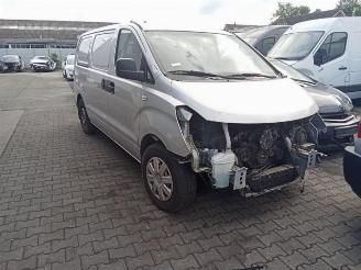 Autoverwertung Hyundai H-300 H-300, Van, 2008 2.5 CRDi 2010/9