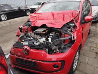 Salvage car Volkswagen Up! Up! (121), Hatchback, 2011 1.0 12V 75 2013