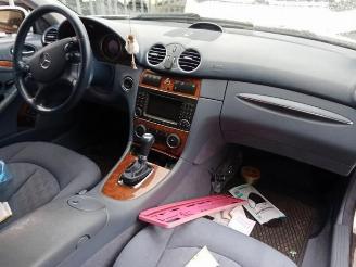 Mercedes CLK CLK (C209), Coupe, 2002 / 2009 5.0 500 V8 24V picture 4