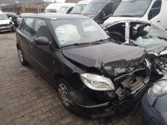 Coche siniestrado Skoda Fabia Fabia II (5J), Hatchback 5-drs, 2006 / 2014 1.4i 16V 2009