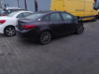 Opel Astra Astra J (PD5/PE5), Sedan, 2012 1.4 Turbo 16V picture 2
