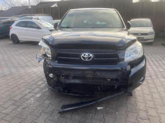 Vrakbiler auto Toyota Rav-4 RAV4 (A3), Terreinwagen, 2005 / 2012 2.0 16V VVT-i 4x4 2011