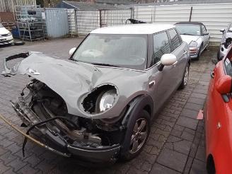 Mini Cooper Mini (F55), Hatchback 5-drs, 2013 1.5 12V Cooper picture 11