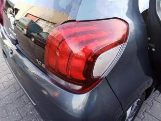 Peugeot 108 108, Hatchback, 2014 1.0 12V picture 6