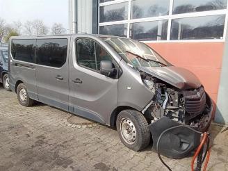 Uttjänta bilar auto Opel Vivaro Vivaro Combi, Bus, 2014 / 2019 1.6 CDTI Biturbo 125 2016/9