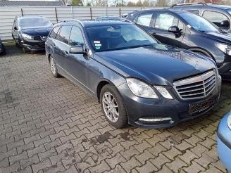 Uttjänta bilar auto Mercedes E-klasse E Estate (S212), Combi, 2009 / 2016 E-220 CDI 16V BlueEfficiency,BlueTEC 2013
