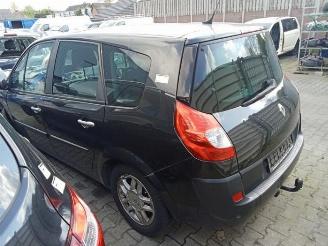 Renault Grand-scenic Grand Scenic II (JM), MPV, 2004 / 2009 2.0 16V picture 4