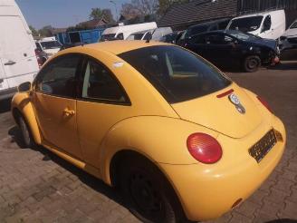 Volkswagen Beetle New Beetle (9C1/9G1), Hatchback 3-drs, 1998 / 2010 2.0 picture 3