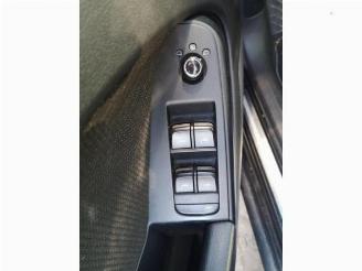 Audi A4 A4 (B8), Sedan, 2007 / 2015 2.0 TDI 16V picture 21