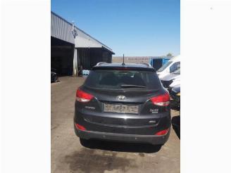 Hyundai Ix35 iX35 (LM), SUV, 2009 / 2015 2.0 CRDi 16V 4x4 picture 4