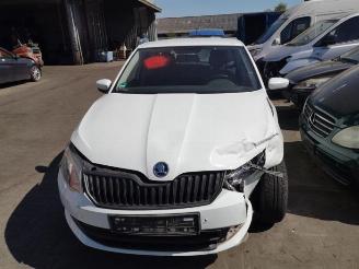 Vrakbiler auto Skoda Fabia Fabia III Combi (NJ5), Combi 5-drs, 2014 / 2022 1.2 TSI 16V Greentech 2015/0