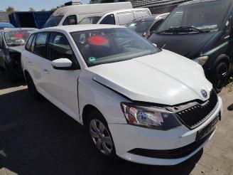 Skoda Fabia Fabia III Combi (NJ5), Combi 5-drs, 2014 / 2022 1.2 TSI 16V Greentech picture 7
