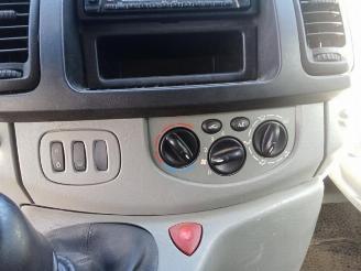 Renault Trafic Trafic New (JL), Bus, 2001 / 2015 1.9 dCi 100 16V picture 35
