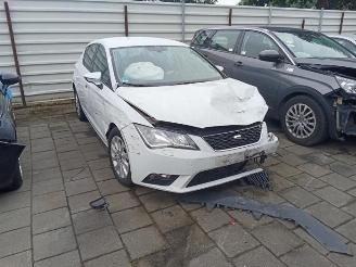 Vrakbiler auto Seat Leon Leon (5FB), Hatchback 5-drs, 2012 / 2020 1.6 TDI Ecomotive 16V 2013/3