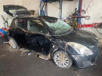 Uttjänta bilar auto Suzuki Swift Swift (ZA/ZC/ZD), Hatchback, 2010 / 2017 1.2 16V 2013/10