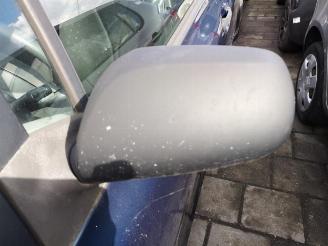 Toyota Yaris Yaris II (P9), Hatchback, 2005 / 2014 1.3 16V VVT-i picture 27