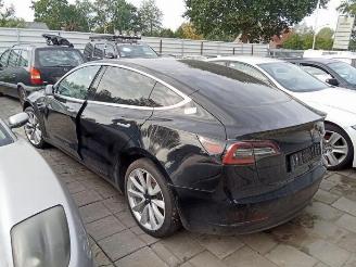 Tesla Model 3 Model 3, Sedan, 2017 Standard RWD Plus 60 kWh picture 4