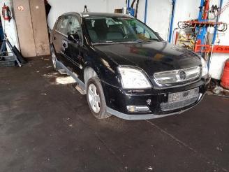 Salvage car Opel Signum Signum (F48), Hatchback 5-drs, 2003 / 2008 2.2 DGI 16V 2005/6