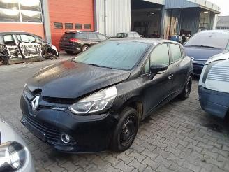 Dezmembrări autoturisme Renault Clio Clio IV (5R), Hatchback 5-drs, 2012 / 2021 1.5 Energy dCi 90 FAP 2014