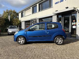 Renault Twingo 1.2-16V Authentique picture 8