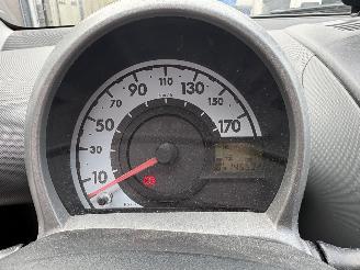 Toyota Aygo 1.0-12V Cool picture 13