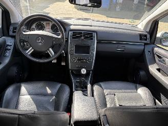 Mercedes B-klasse 180 blue efficiency business class picture 14