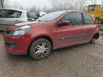 Auto da rottamare Renault Clio 1.5 dCi Dynamique Luxe 2006/1