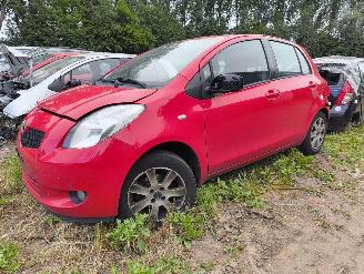 Auto da rottamare Toyota Yaris 1.3 VVTi Terra 2007/9