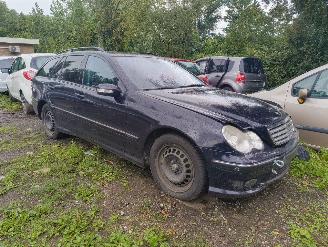 Autoverwertung Mercedes C-klasse Combi 230 Avantgarde 2006/8