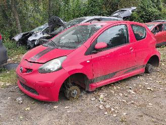 Coche siniestrado Toyota Aygo 1.0 12V 2006/6