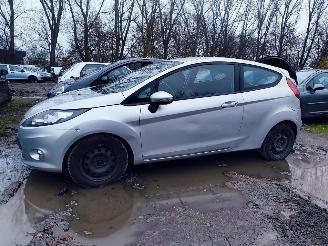 Coche accidentado Ford Fiesta Ford Fiesta 1.6 TDCi ECOnetic Trend 2011/1