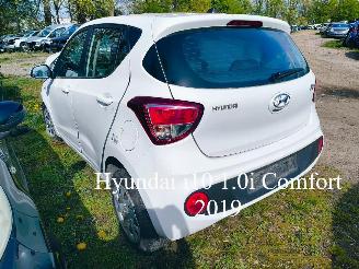 krockskadad bil auto Hyundai I-10 1.0 Comfort 2019/1