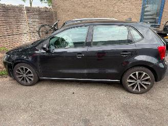  Volkswagen Polo 1.6 TDI Comfortline 2010/1