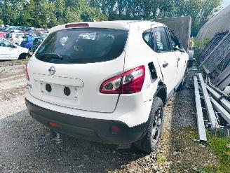 Sloopauto Nissan Qashqai 1.6 Visia 2013/1
