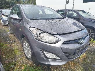 disassembly passenger cars Hyundai I-30 CW 1.4i i-Motion Business 2012/5
