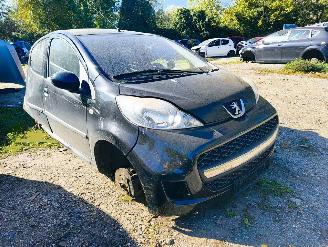 Purkuautot passenger cars Peugeot 107 1.0-12V XS 2011/7