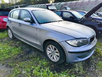 Coche siniestrado BMW 1-serie 116i Executive 2009/4