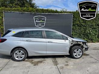 Salvage car Opel Astra Astra K Sports Tourer, Combi, 2015 / 2022 1.6 CDTI 110 16V 2016/10