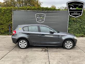 Vrakbiler auto BMW 1-serie 1 serie (E87/87N), Hatchback 5-drs, 2003 / 2012 118d 16V 2006/9